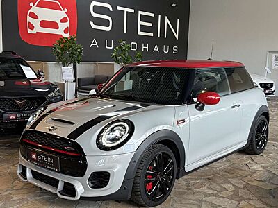 MINI John Cooper Works Schalensitze H&K Virtual DAB