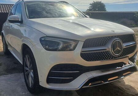 Mercedes-Benz GLE 350 GLE- 350 d 4Matic 9G-TRONIC AMG Line