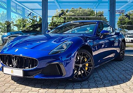 Maserati GranTurismo Trofeo/Fahrassist1+2/Sportpaket/TOP!