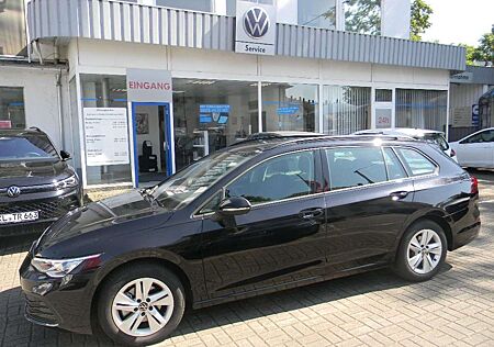 VW Golf Volkswagen VIII Variant Life eTSI 110 KW 7 GANG DSG AH