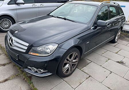 Mercedes-Benz C 200 T CDI BlueEfficiency+AVANTGARDE+NAVI +SHZ+