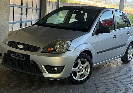 Ford Fiesta ** Tüv Neu **