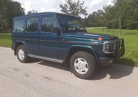 Mercedes-Benz G 320