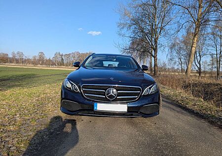 Mercedes-Benz E 220 d (213.204)