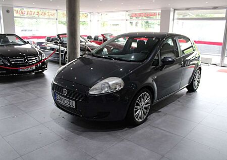 Fiat Punto 1.4 8V Dynamic KLIMA NAVI ALU MFL CITY EU4