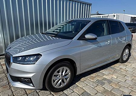 Skoda Fabia Selection PLUS 1.0 TSI 95 PS 5-Jahre Garantie-A...