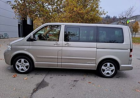 VW T5 Multivan Volkswagen Highline Autm.