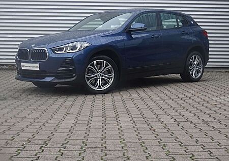 BMW X2 sDrive20d HuD CarPlay HiFi Kamera DriveAssist