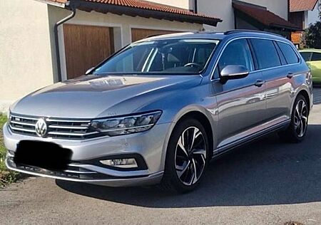 VW Passat Variant Volkswagen 2.0 TDI SCR DSG Business Variant