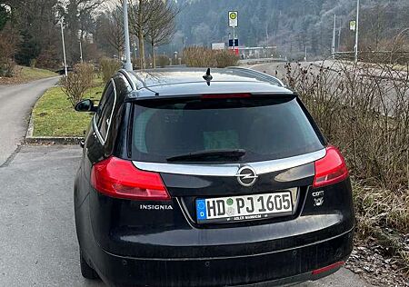 Opel Insignia 2.0 CDTI Sports Tourer Edition