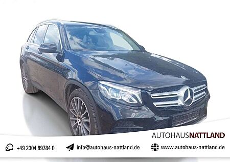 Mercedes-Benz GLC 220 d 4Matic AMG Line RFK Navi AHK LED