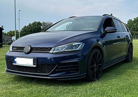 VW Golf Volkswagen GTD Variant GTD (BlueMotion Technology) DSG