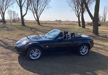 Mazda MX-5 1.8 MZR Center-Line