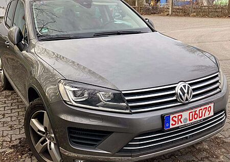 VW Touareg Volkswagen V6 TDI BMT/Start-Stopp Terrain Tech 4Motion