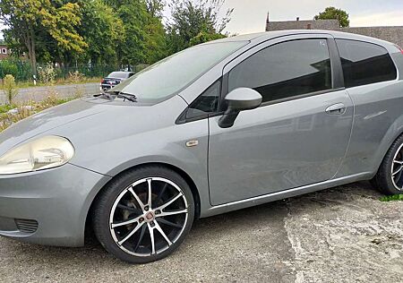 Fiat Grande Punto 1.4 8V Sport - Klima - El FHB - Tüv 04/26