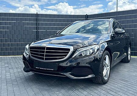Mercedes-Benz C 180 T CGI*7G*LUXURY*CAM*SPUR*NAVI*LED*AHK*