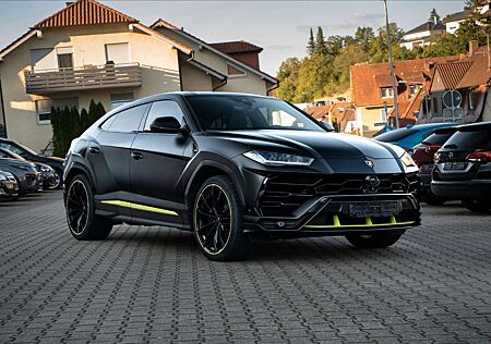 Lamborghini Urus 4.0 V8 Autom./ Graphite Capsule