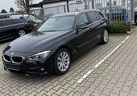 BMW 330i 330 Touring Aut. Advantage