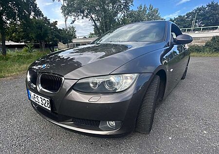 BMW 320i 320 Cabrio Aut.