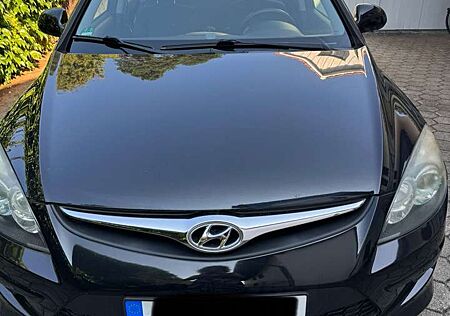 Hyundai i30 i30cw 1.4 blue Classic