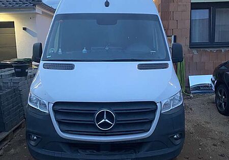 Mercedes-Benz Sprinter 311/314/316 CDI RWD L3 / L4 (907.635/637)
