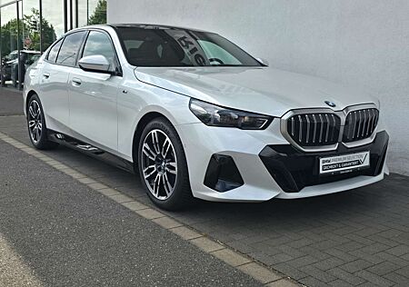 BMW 520 d M Sportpaket Komfortsitze Panorama AHK