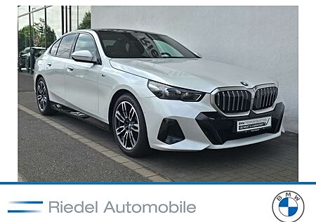 BMW 520 d M Sportpaket Komfortsitze Panorama AHK