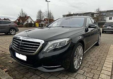 Mercedes-Benz S 350 BlueT. Lang Fond entertainment