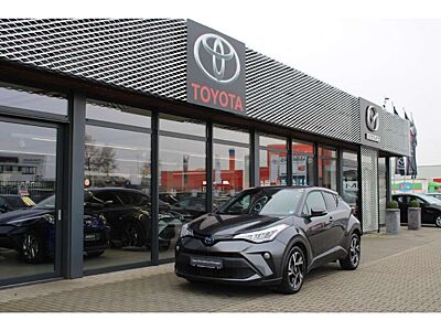 Toyota C-HR Hybrid Team D+NAV+ACAA !!