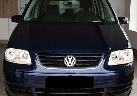 VW Touran Volkswagen Trendline 1.6L Benzin,Klima,Standheizung