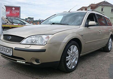 Ford Mondeo 2.5 Turnier V6 Ghia