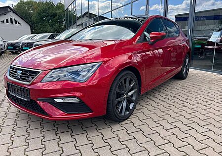 Seat Leon FR 2.0 TDI DSG + LED Plus+AHK+Pano+Alcantara+