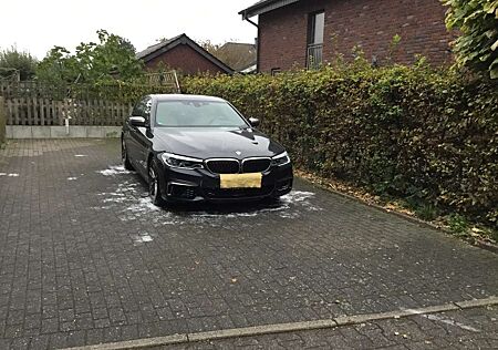 BMW M550i M550 xDrive Aut. Laser Head Up Scheckheft Leder