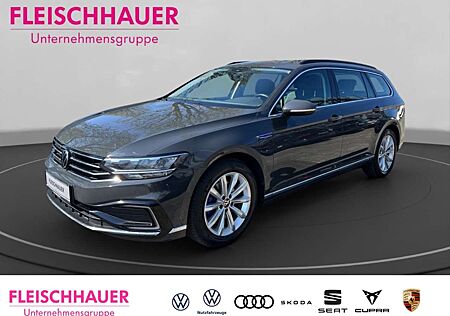 VW Passat Variant Volkswagen GTE AHK Navi Leder Massagesitze LED ACC El. Heckkl