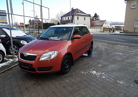 Skoda Fabia Ambiente Klima CD Radio HU AU Neu