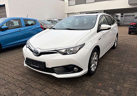 Toyota Auris Hybrid Comfort*KAMERA*