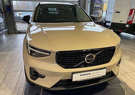 Volvo XC 40 XC40 B4 B DKG Plus Dark H&K Sound LED