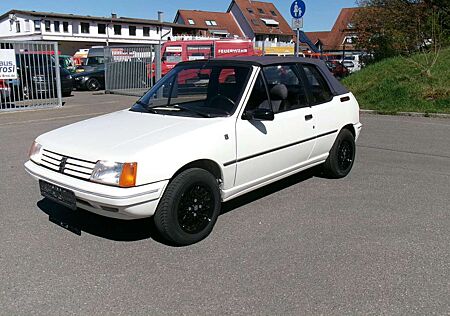 Peugeot 205 205 CJ Cabrio in top Zustand ! Saisonstart !