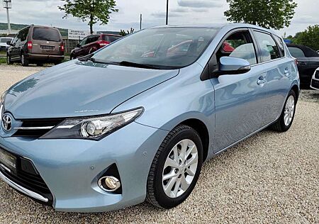 Toyota Auris 1.6 Life+ Navi* Kamera* AHK* 8xAlus* 2.H*