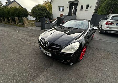 Mercedes-Benz SLK 200 Kompressor, Airscarf,optisch AMG*1.Hand