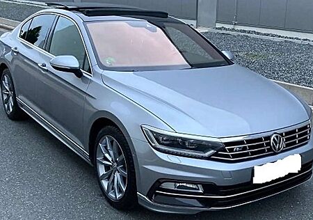 VW Passat Volkswagen 2.0 TDI SCR 4Motion*NEU 73,250€*R-Line*Standheiz*AHK*Pano*Kamera*LED*Navi*Leder*Soundsystem*Virtuell Cockpit+PDC+