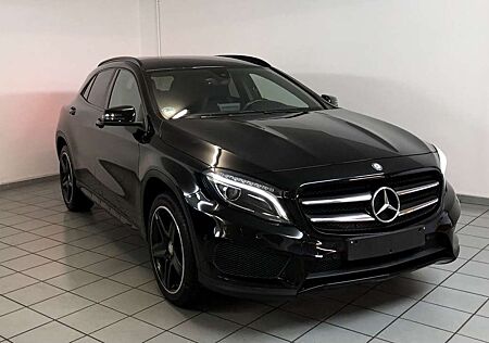 Mercedes-Benz GLA 180 AMG Line