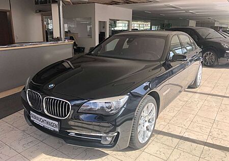 BMW 750 Ld xDrive*BI-XEN*HEAD-UP*NAVI-PROF*SOFTCLOSE*