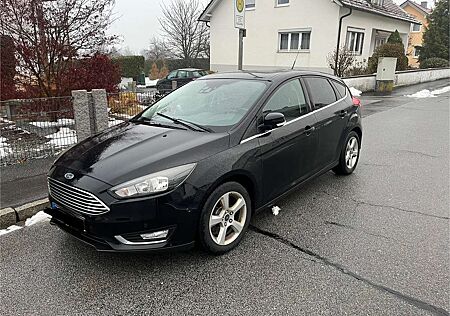 Ford Focus 1.5 EcoBoost Start-Stopp-System Titanium