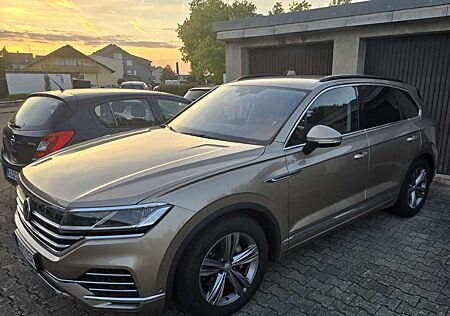 VW Touareg Volkswagen 3.0 V6 TDI 4Motion DPF Automatik