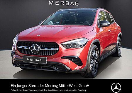 Mercedes-Benz GLA 180 Pano STH W-Paket KeyLess ParkAss. LED