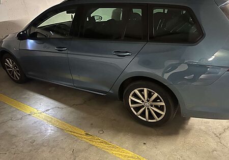 VW Golf Variant gebraucht kaufen VW Golf Variant Volkswagen Lounge BMT