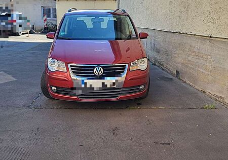 VW Touran Volkswagen 2.0 TDI Trendline