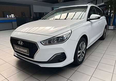 Hyundai i30 cw 1.6 CRDi Trend*Klima*DAB*SHZ