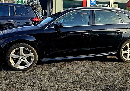 Audi A3 40 e-tron sport ACC Automatik Navi DigitalTacho